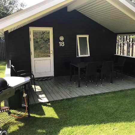 Lonstrup Egelunds Camping & Cottages Extérieur photo