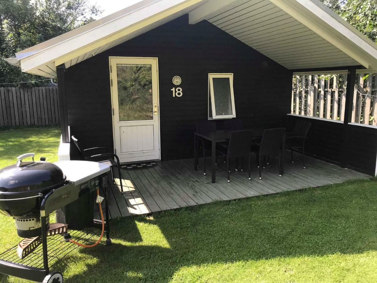Lonstrup Egelunds Camping & Cottages Extérieur photo